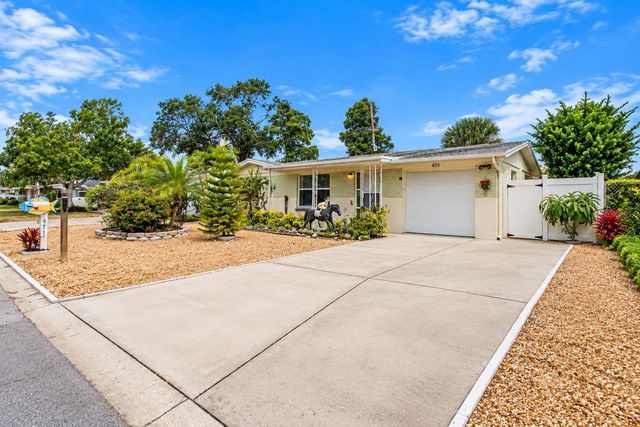 4711 PHOENIX AVENUE, Holiday, FL 34690
