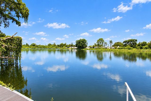 4711 PHOENIX AVENUE, Holiday, FL 34690