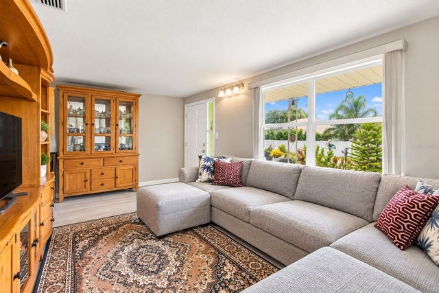 4711 PHOENIX AVENUE, Holiday, FL 34690