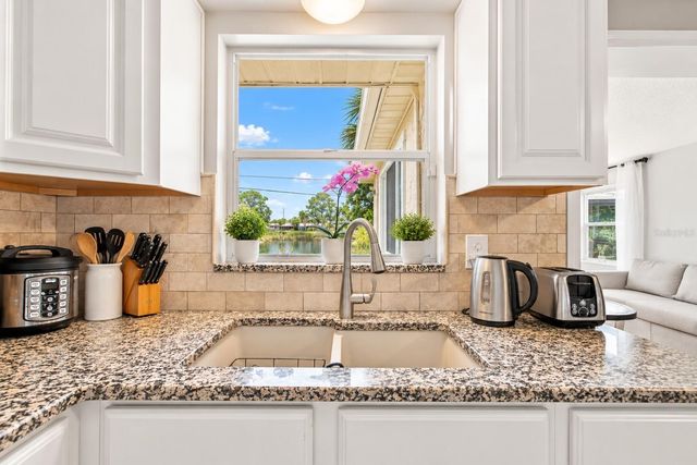 4711 PHOENIX AVENUE, Holiday, FL 34690
