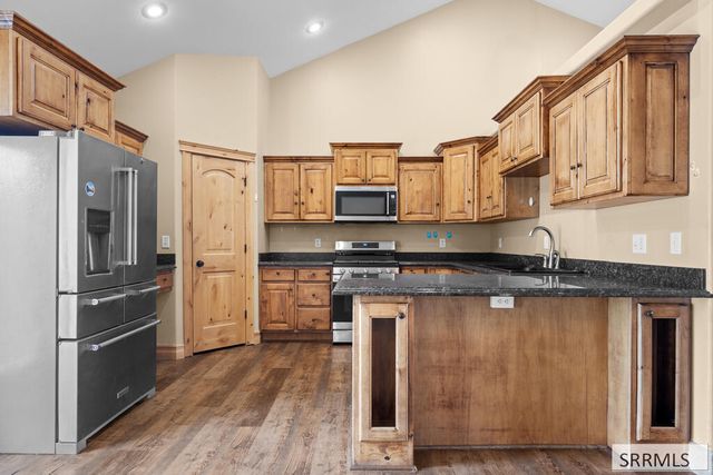 2612 Eastview Drive, Idaho Falls, ID 83401