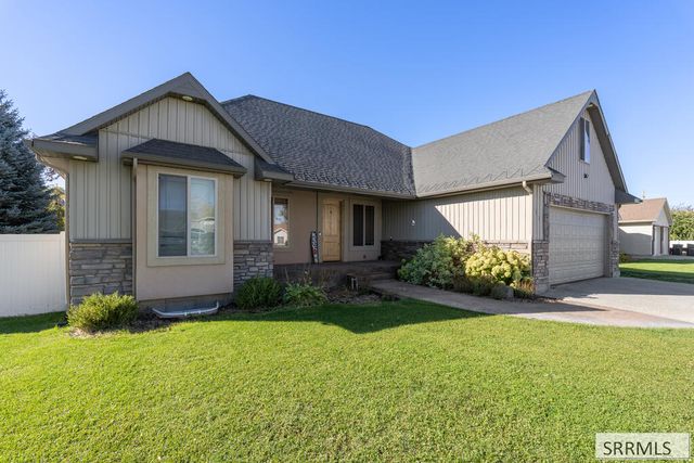 2612 Eastview Drive, Idaho Falls, ID 83401