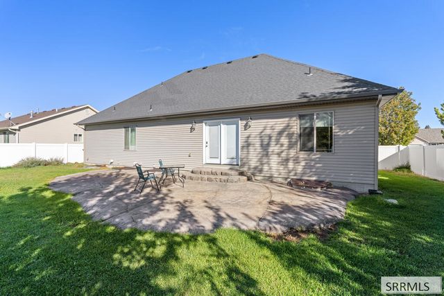 2612 Eastview Drive, Idaho Falls, ID 83401