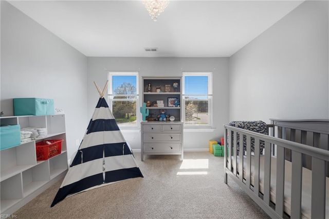 1704 Lancing Crest CIR, Chesapeake, VA 23323