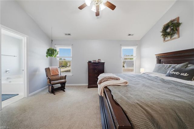 1704 Lancing Crest CIR, Chesapeake, VA 23323