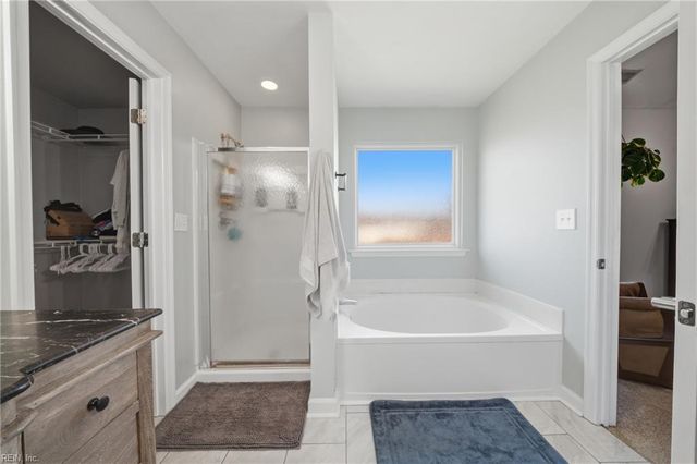 1704 Lancing Crest CIR, Chesapeake, VA 23323