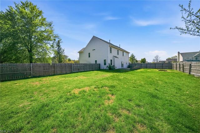 1704 Lancing Crest CIR, Chesapeake, VA 23323