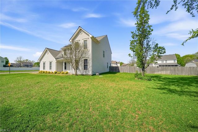 1704 Lancing Crest CIR, Chesapeake, VA 23323