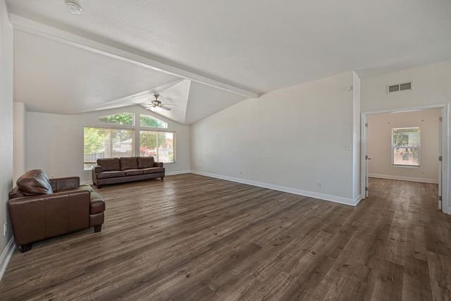 6536 14th St, Rio Linda, CA 95673
