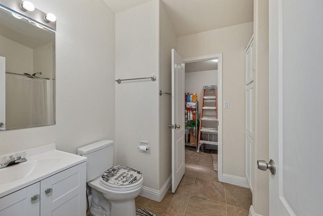 6536 14th St, Rio Linda, CA 95673