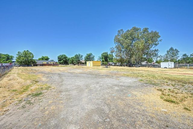 6536 14th St, Rio Linda, CA 95673