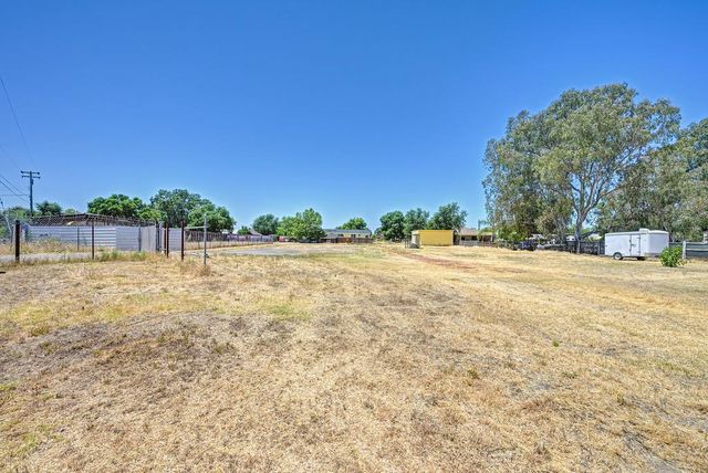 6536 14th St, Rio Linda, CA 95673