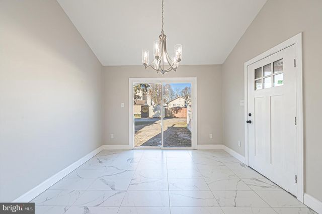 224 W MAIN ST W, Millville, NJ 08332