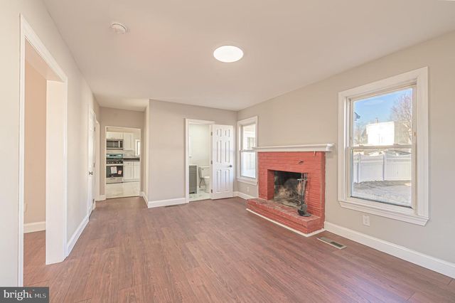 224 W MAIN ST W, Millville, NJ 08332