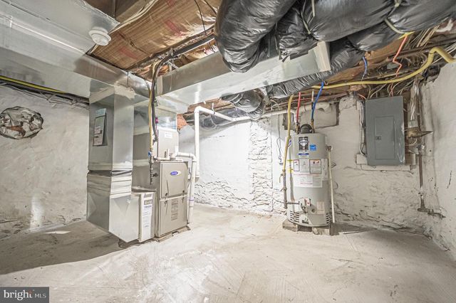 224 W MAIN ST W, Millville, NJ 08332