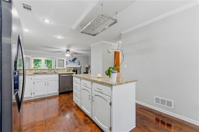 222 Forkner Drive 19, Decatur, GA 30030