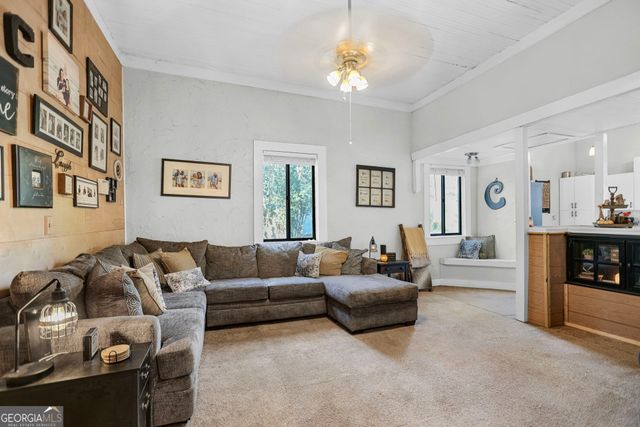 215 Johnson Street, Hogansville, GA 30230