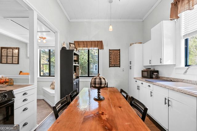 215 Johnson Street, Hogansville, GA 30230