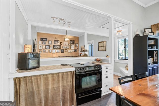 215 Johnson Street, Hogansville, GA 30230