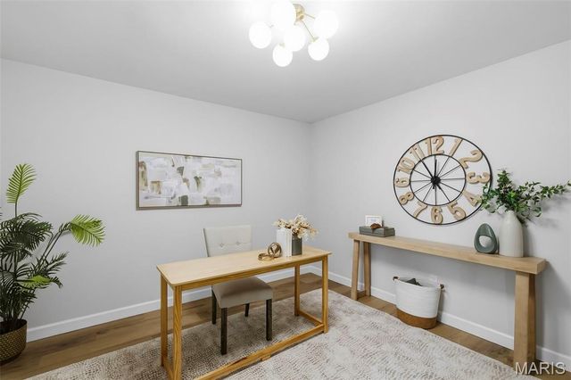 1674 Old Baxter Road, Chesterfield, MO 63017