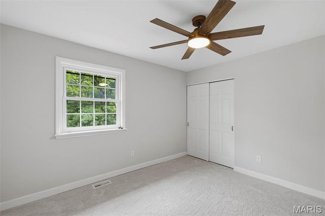 1674 Old Baxter Road, Chesterfield, MO 63017