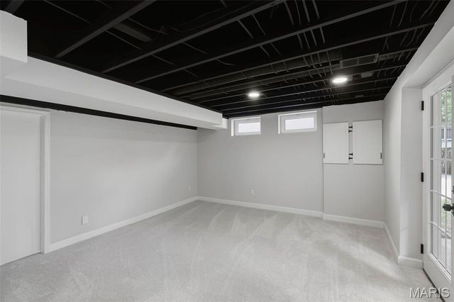 1674 Old Baxter Road, Chesterfield, MO 63017