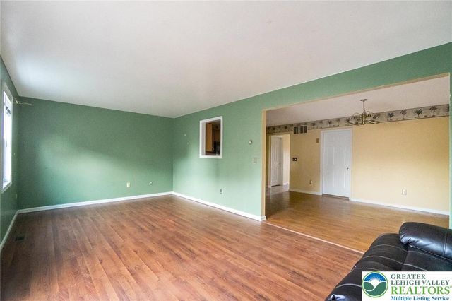 6 Brandywine Court, Easton, PA 18040