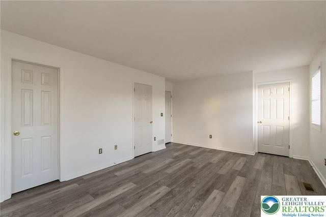 6 Brandywine Court, Easton, PA 18040