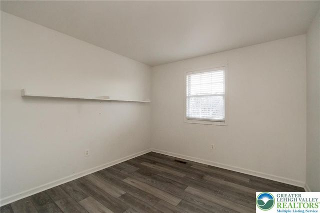 6 Brandywine Court, Easton, PA 18040