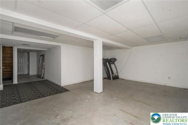 6 Brandywine Court, Easton, PA 18040