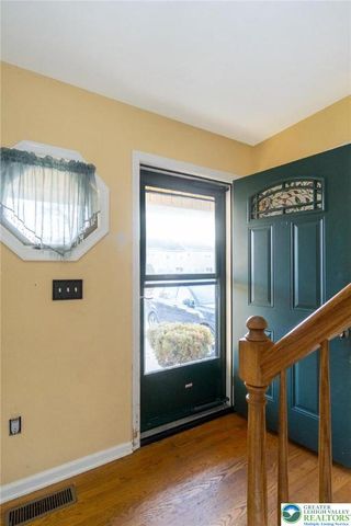 6 Brandywine Court, Easton, PA 18040