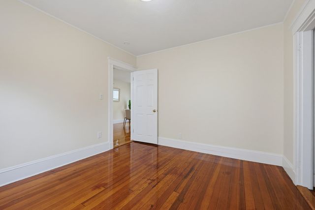 95 Boston Ave 95, Somerville, MA 02144