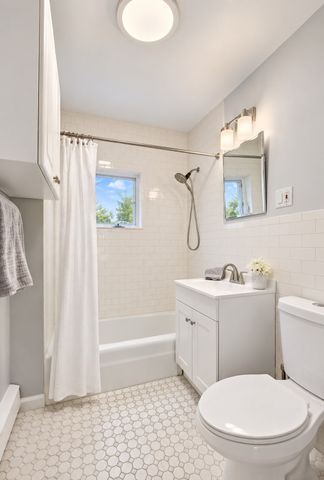 95 Boston Ave 95, Somerville, MA 02144