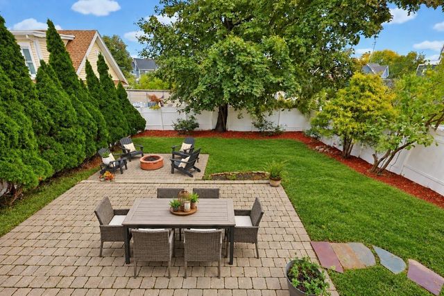 95 Boston Ave 95, Somerville, MA 02144