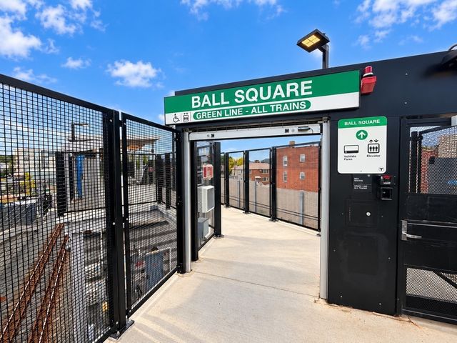 95 Boston Ave 95, Somerville, MA 02144