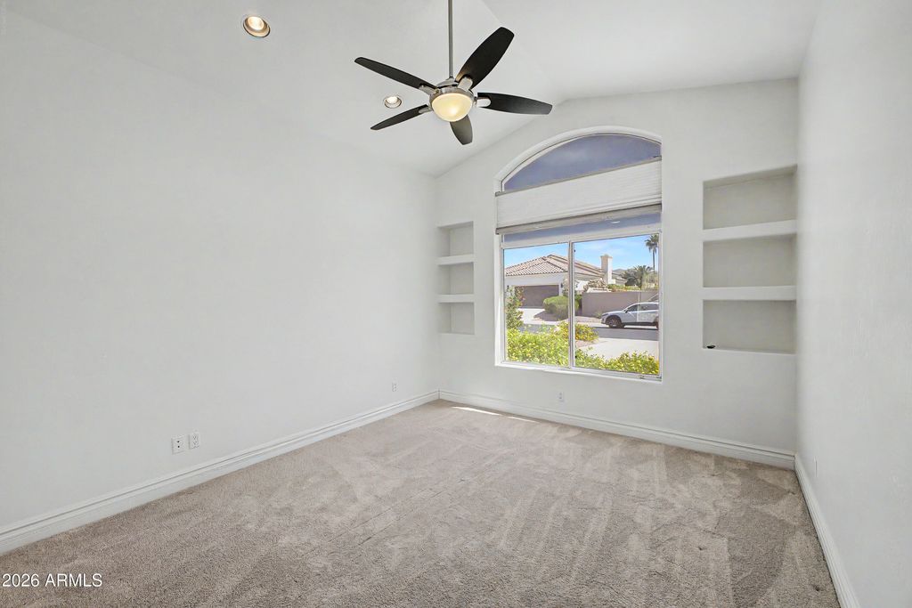Image 21 of property listing at 9438 N 115TH Street, Scottsdale, AZ 85259