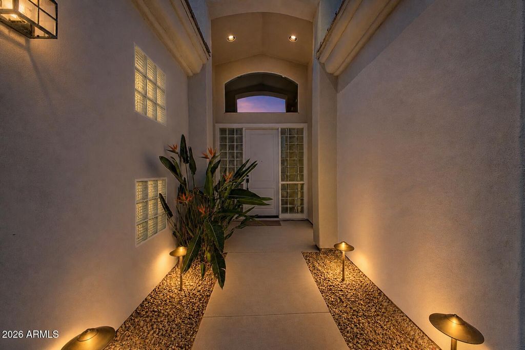 Image 30 of property listing at 9438 N 115TH Street, Scottsdale, AZ 85259