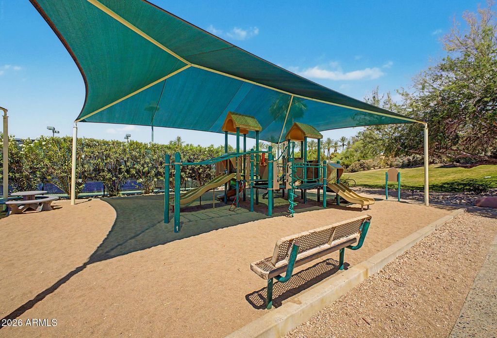Image 35 of property listing at 9438 N 115TH Street, Scottsdale, AZ 85259