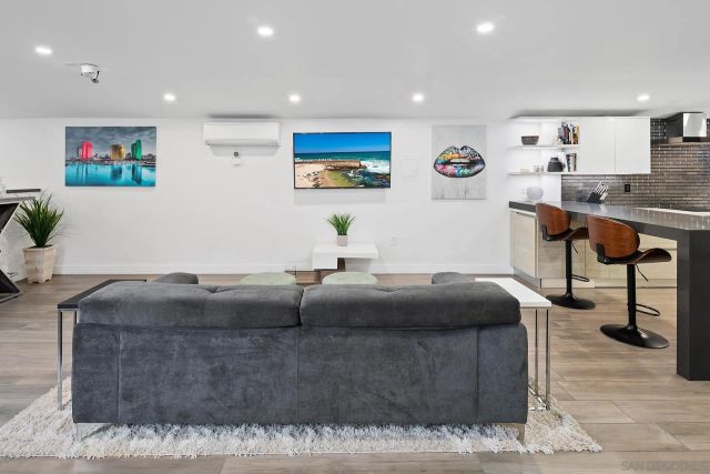 702 Kettner Blvd B, San Diego, CA 92101