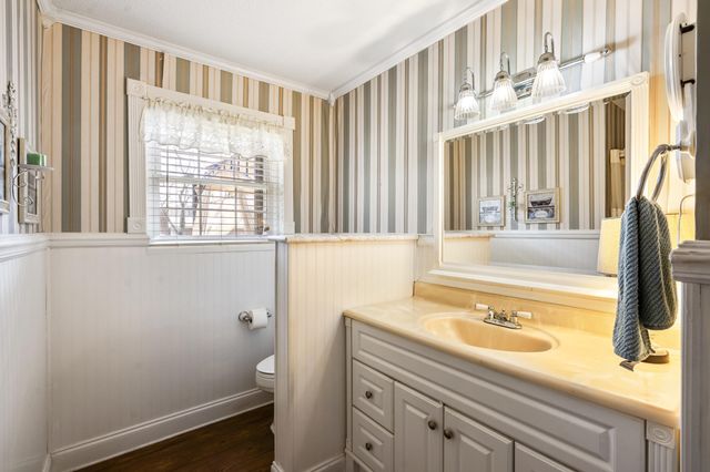 4636 Meadow Avenue NW, Cleveland, TN 37312