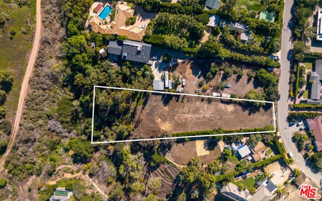 6672 Zumirez Drive, Malibu, CA 90265