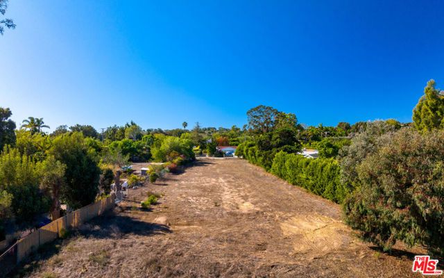 6672 Zumirez Drive, Malibu, CA 90265