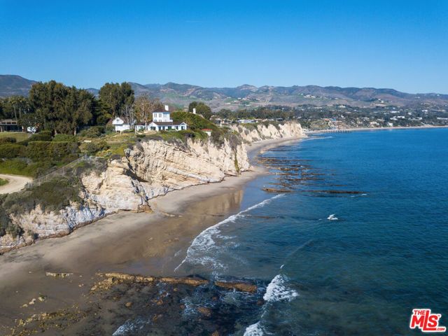 6672 Zumirez Drive, Malibu, CA 90265