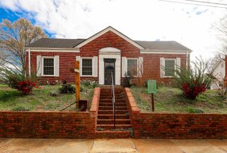 111 WASHINGTON AVE, Covington, TN 38019