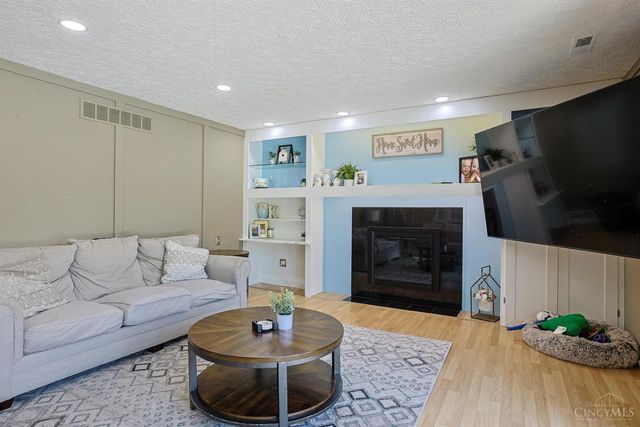 5533 Liberty Woods Drive, Liberty Twp, OH 45011