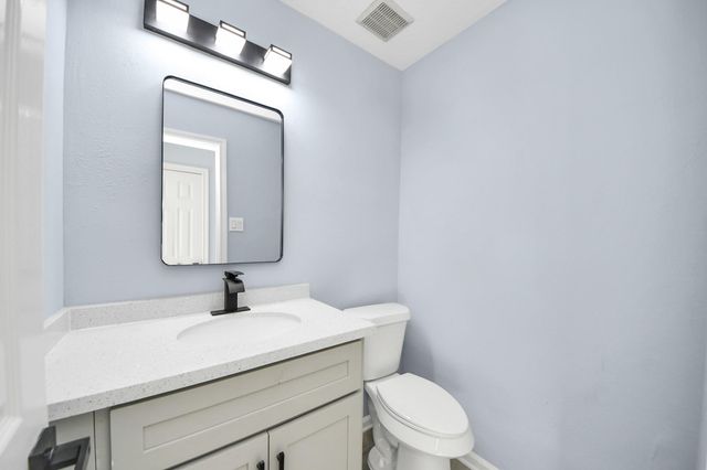 4211 Royal Manor Drive, Pasadena, TX 77505