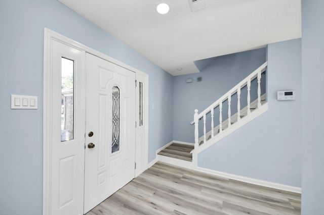 4211 Royal Manor Drive, Pasadena, TX 77505