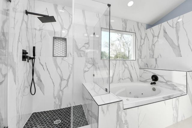 4211 Royal Manor Drive, Pasadena, TX 77505