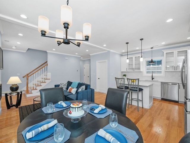 26 Fuller Street 2, Waltham, MA 02453