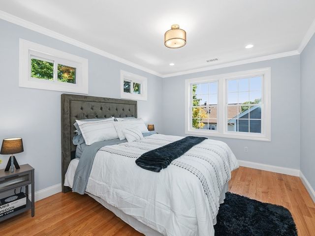 26 Fuller Street 2, Waltham, MA 02453